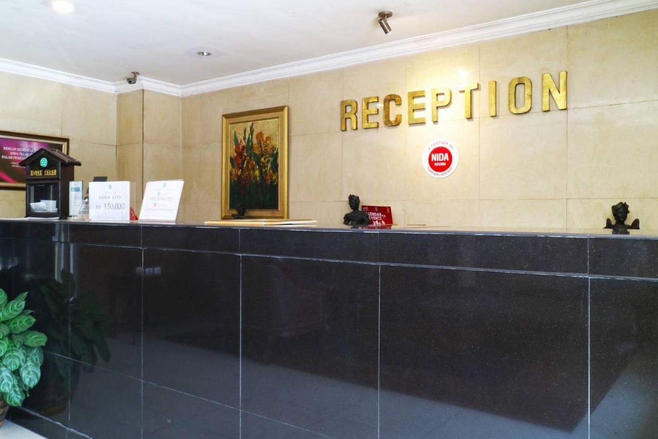 Hotel Tanjung Surabaya Buitenkant foto